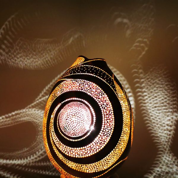 Lanternarte Aida egyedi kézműves lámpa