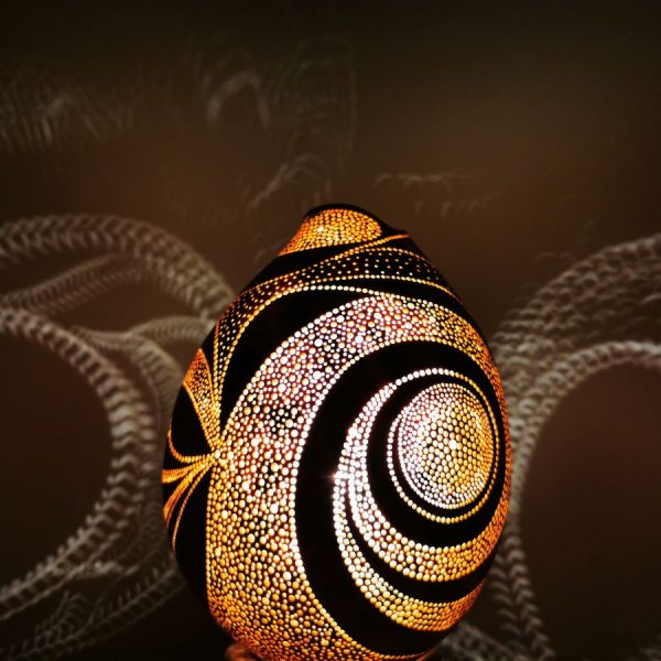 Lanternarte Aida egyedi kézműves lámpa