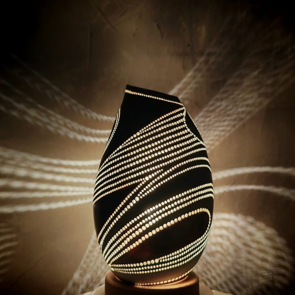 Lanternarte Aletta kézműves, egyedi lopótöklámpa