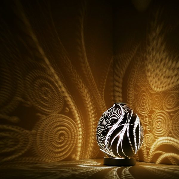 Lanternarte Beatrice egyedi kézműves asztali lámpa